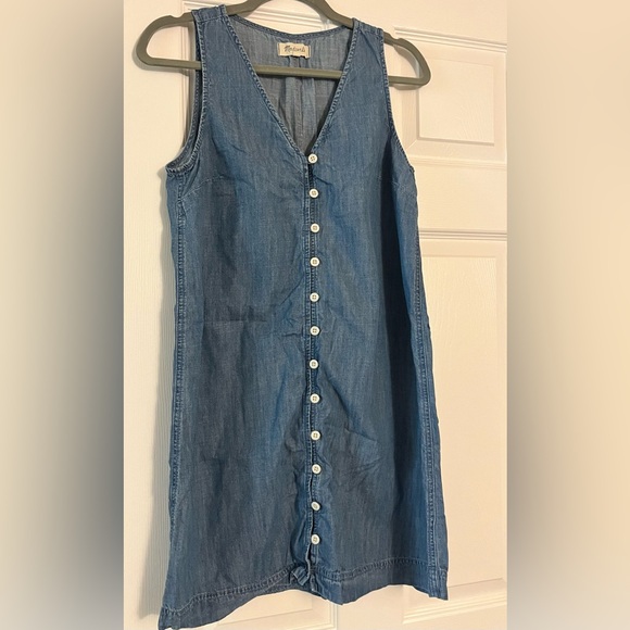 Madewell Dresses & Skirts - Madewell denim tank mini shift denim dress, size Small, EUC, sleeveless